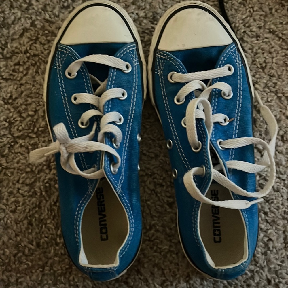 converse shoes